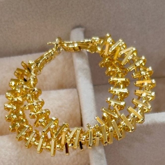 Ethnic jewelry - Picture 1 of 1